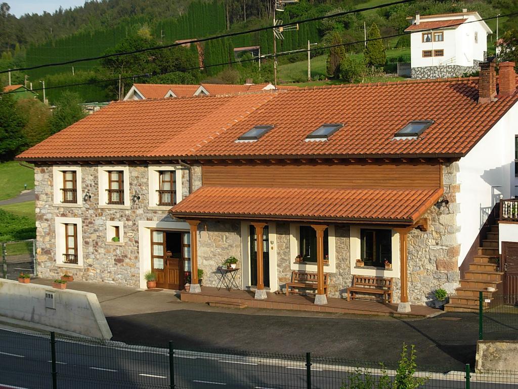 Guimarán La Llosa Rodre الغرفة الصورة